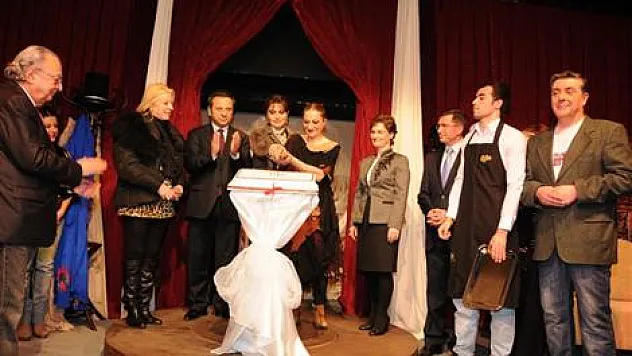 Kadın Sağlığı Eğitim projesi'ne Tiyatro desteği