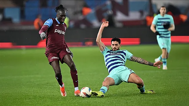 Trabzonspor ile Çaykur Rizespor 46. randevuda