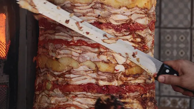 'Tavuk döner üretim ve tüketimi yasaklanabilir'