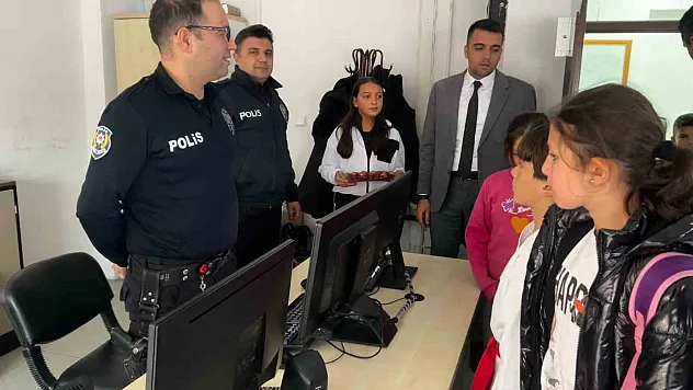 polis teşkilatına anlamlı ziyaret