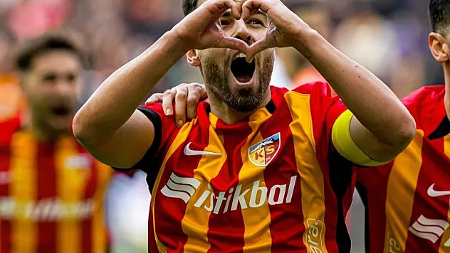 Cardoso Kayserispor'u sırtlıyor