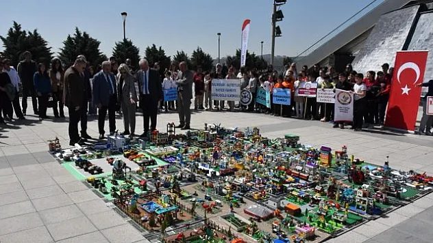 30 metrekarelik LEGO Şehir