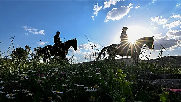 Rumkale'de atlı birlikler göreve başladı