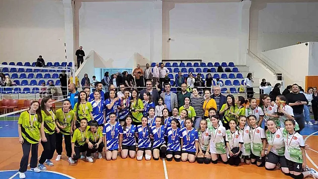 Okullar arası spor müsabakaları tamamlandı