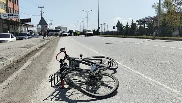 Bisikletli ağır yaralandı