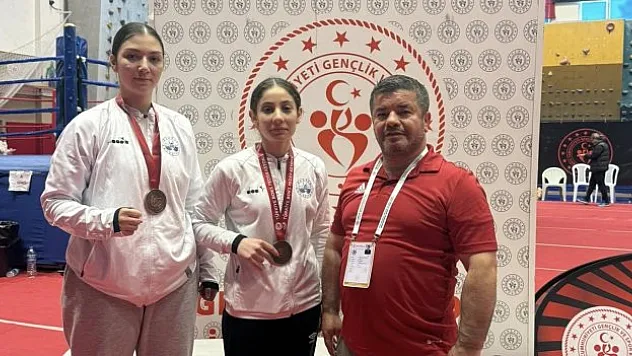 Elazığlı sporcular iki bronz madalya aldı
