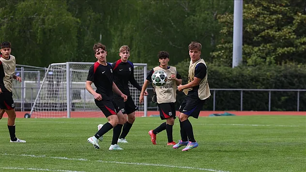 Trabzonspor ile karşılaşacak Barcelona, hazırlıklarını tamamladı