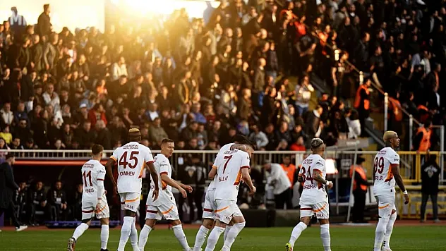 Galatasaray galibiyet serisini 5'e çıkardı