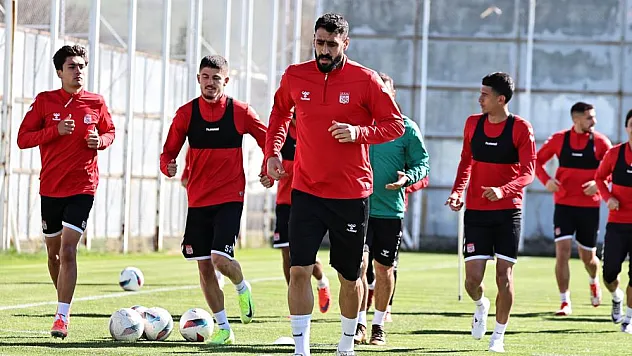 Sivasspor'da Galatasaray maçı hazırlıkları başladı