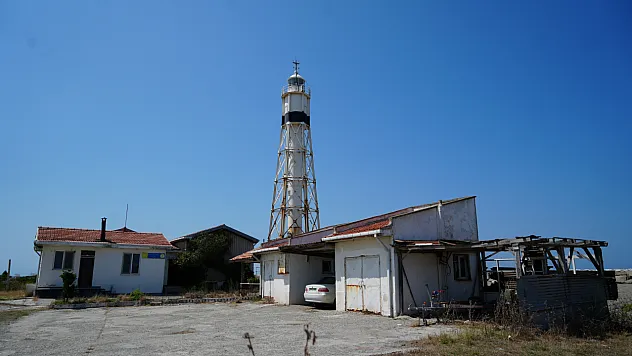 146 yıllık Bafra Deniz Feneri Karadeniz'e ışık tutuyor
