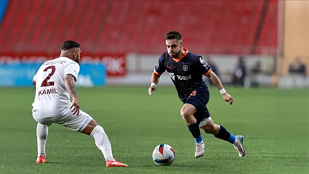 Başakşehir,  Hatayspor'u 4-2 mağlup etti