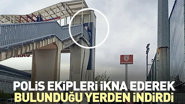 Polis ekipleri ikna ederek indirdi