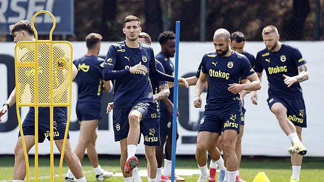 Fenerbahçe, Başakşehir maçı hazırlıklarını tamamladı