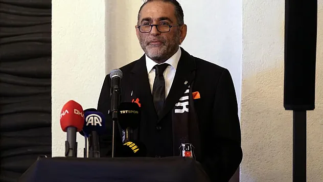 Beşiktaş Başkan Adayı Gürkan Aksoy, yönetim kurulunu tanıttı