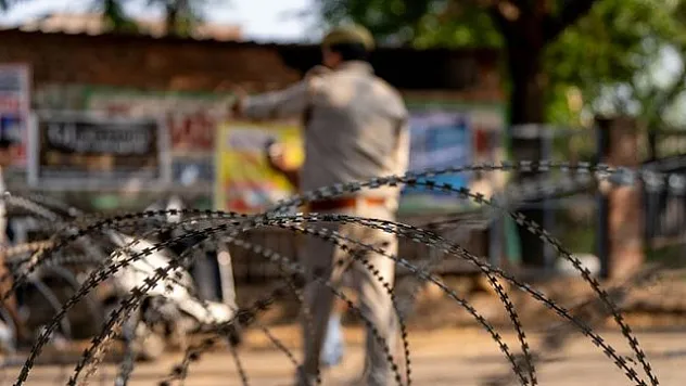 Pakistan ordusu, saldırılara karşılık verdiğini bildirdi