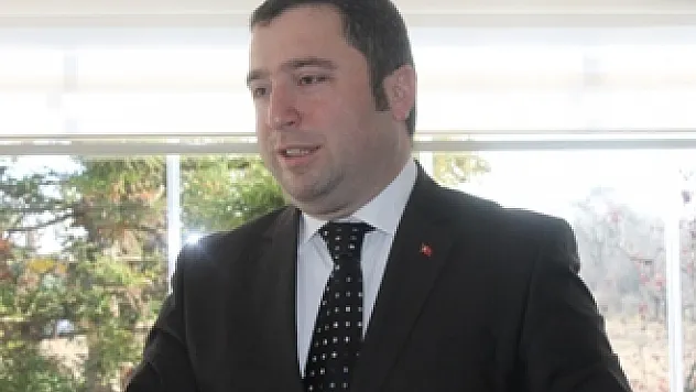 Köse, 'Akif'i rahmetle anıyoruz'