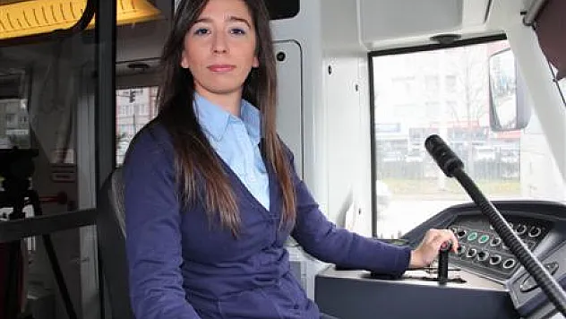  İlkadım 8 Mart Kadınlar Günü'nü unutmadı 