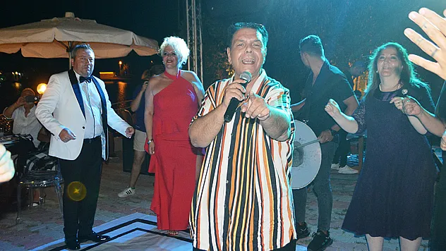 Roman müziğinin sevilen ismi hayatını kaybetti