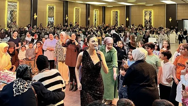 Ladik'te Anneler Günü eğlencesi