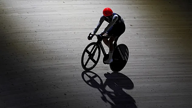 Bisiklette dünyanın kalbi