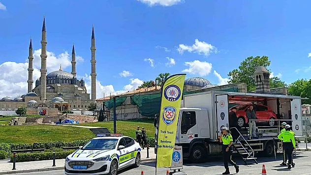 Ceza yiyeceklerini sandılar, simülasyon aracına yönlendirildiler