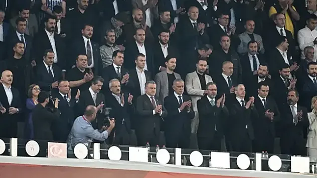 Galatasaray taraftarından İbrahim Hacıosmanoğlu'na tepki