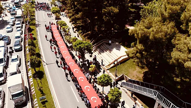 Gençlik Yürüyüşü coşkusu