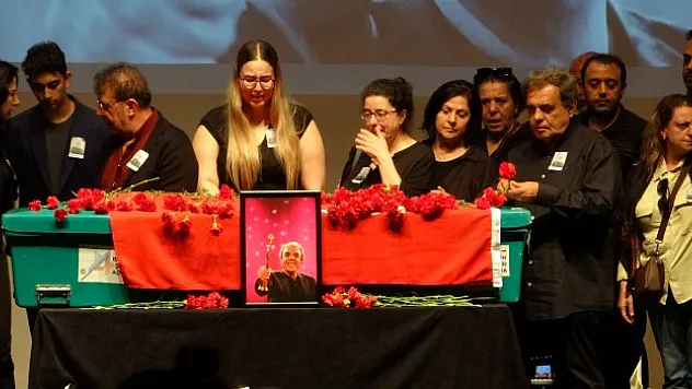 Ali Özgentürk Adana'da son yolculuğuna uğurlandı