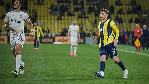 Burak Kapacak, bu sezon ilk kez oynadı