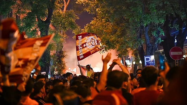 Galatasaray, Barcelona, Porto ve PSV ile yarışıyor