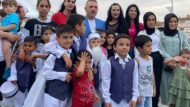 Sincan'da sünnet şöleni