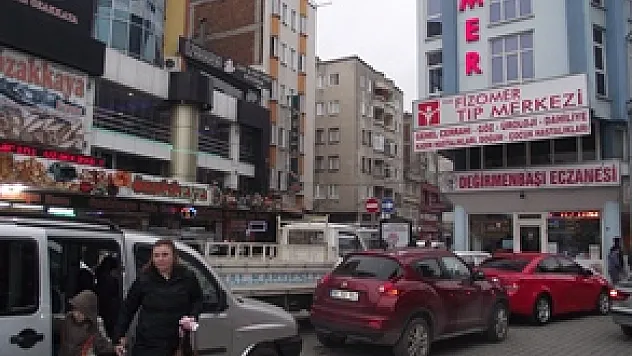 Kavşak mı, Otopark mı?