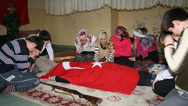 Şehit Ferhan Hasovalı' ŞEHİT'ler anıldı