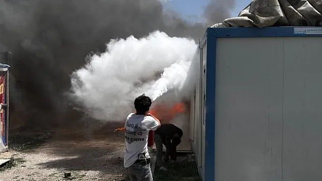 Kahramanmaraş'ta Konteyner kent yangını