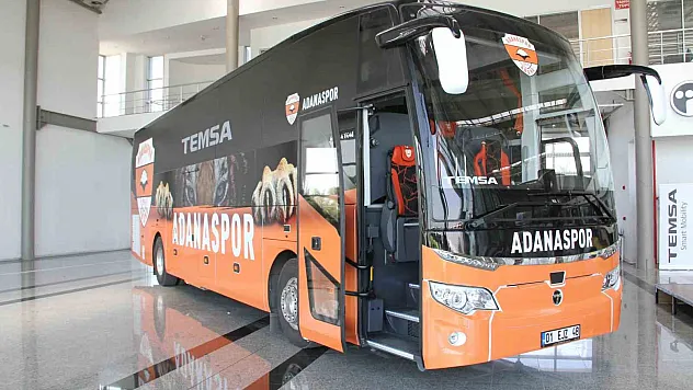 Adanaspor'da kulüp otobüsü haczedildi