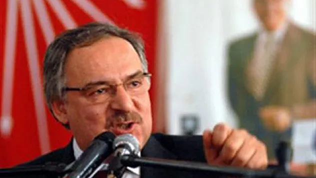 Genel başkanlık yarışında değilim