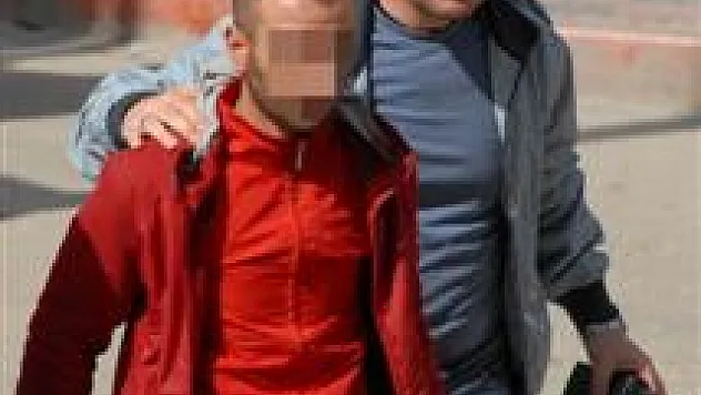 Bıçakla yaralamaya karıştı, mazot hırsızlığından göz altına alındı