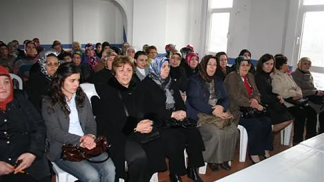 AK Parti Kadın Kolları Çarşamba' da buluştu