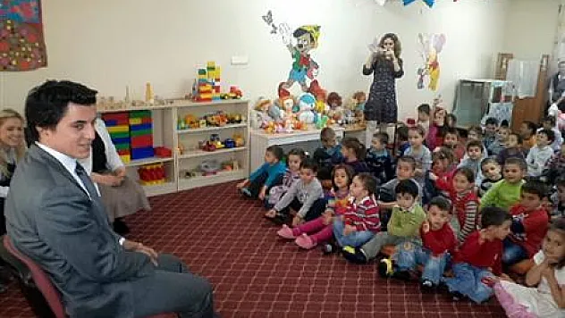 Minik Öğrencilerden Kaymakama İlgiç Sorular