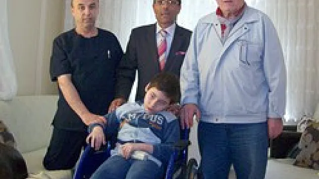 9 Yaşımdaki Enes'in Tekerlekli Sandalye Sevinci