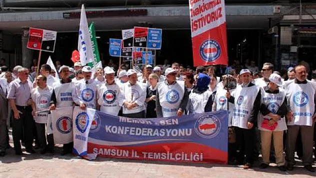 Memurlar Hükümetin Teklifini Beğenmedi