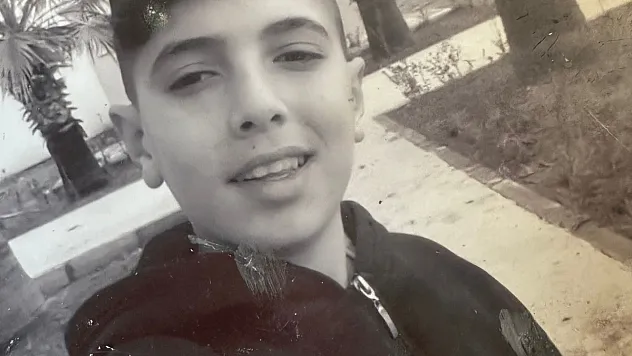 16 yaşındaki çocuk tırın altında kaldı