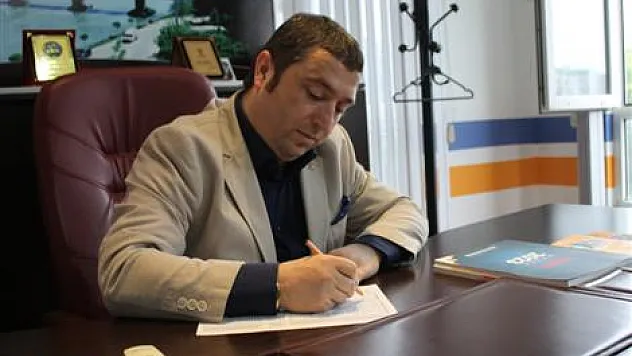 Kenan Evren ismine darbe