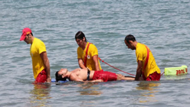 Hırçın Karadeniz'de can kurtaracaklar