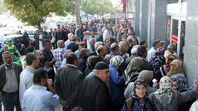 2 milyon emeklinin beklediği haber geldi