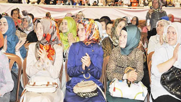 Kur'an gönülleri coşturdu