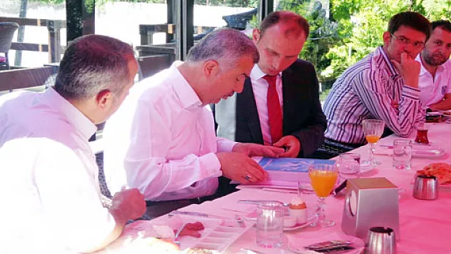 Demir'den işadamlarına öneri