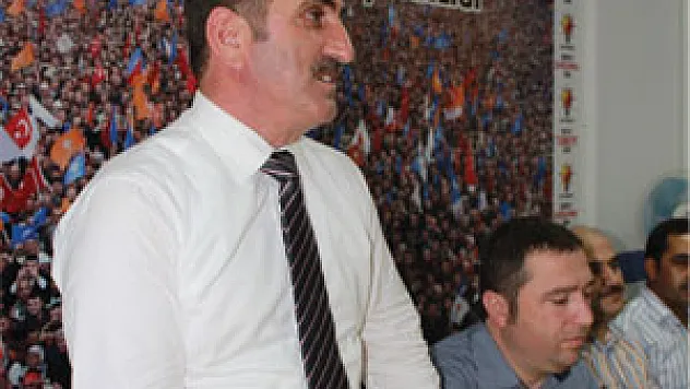 'Vekil gidecek asil gelecek'