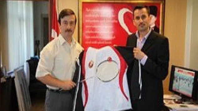 Badminton Federasyon Başkanı'ndan Ziyaret