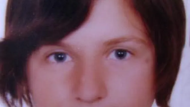 Kayıp İkiz kızını arıyor